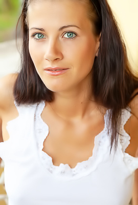 /Czech Brunette Lauren Crist