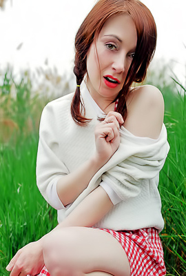 Scarlet Full Nude Erotica