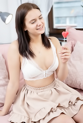 Scarlet Full Nude Erotica