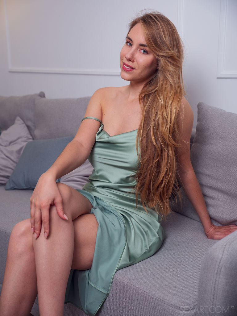 Ryana In Mint