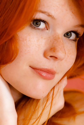 Freckled redhead sweetie Mia Sollis