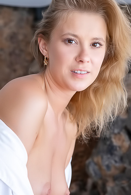 Casey Water Streaming Over Her Perfect Breasts And Making Her Curvy Buns Glisten