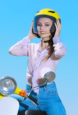 /Biker Girl Elle Tan