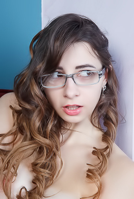 Scarlet Full Nude Erotica