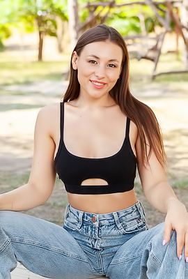 Sumiko Invites The Sun To Kiss Her Sexy Booty