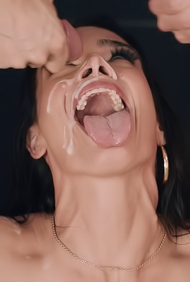 Ivy Ireland Indulges In A Threesome Hunger For Blowjob And Anal Delight