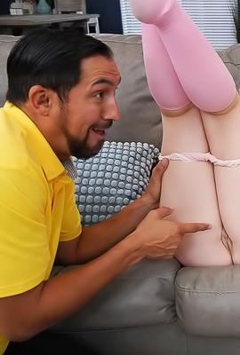 Britt Blair Pushes Boundaries in Living Room and Outdoor Play