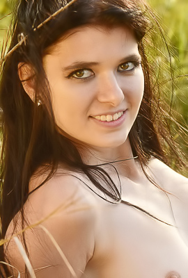 Stasiyas Lush Hairy Pussy and Sexy Breasts Outdoors